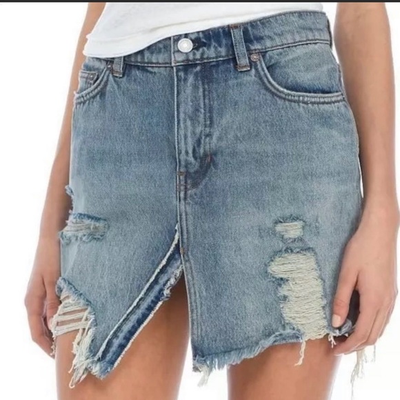 Free People Harvest Bell distressed denim skirt. - Picture 4 of 8